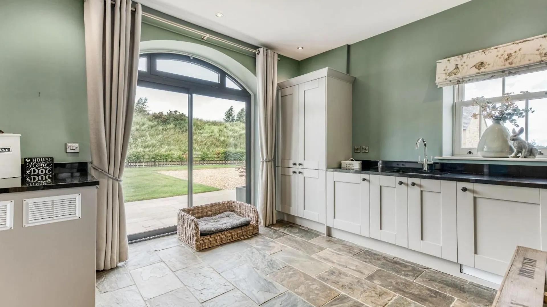 Villa Dexter Ravensworth